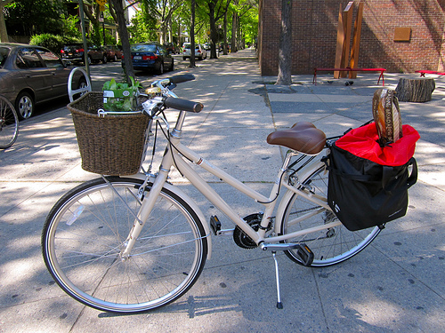 Bike at the farmer's market