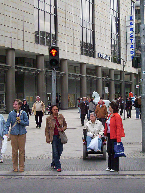 This Ampelfrau indicates that pedestrians should stop. From Francisco Gonzalez.